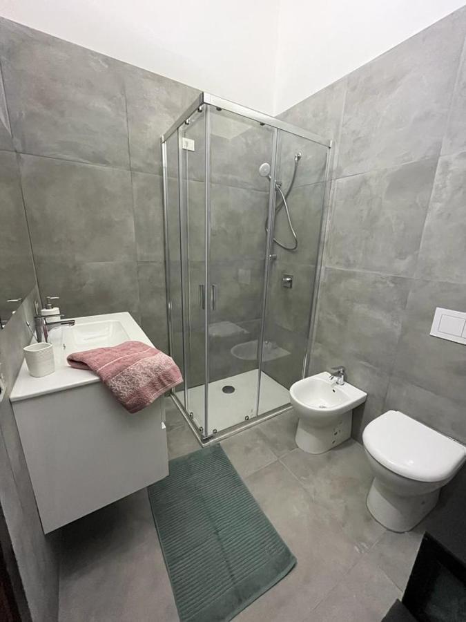 Appartamento Timeless Con Piscina E Tennis Valbrona Extérieur photo